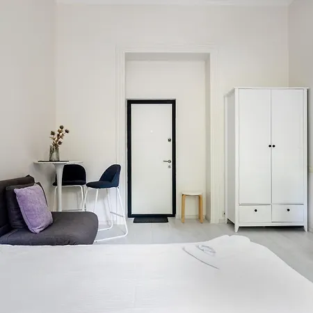 Kaykay Apartment *